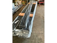 Partij gevelbekleding en/of gootafwerking flush (106x) - afbeelding 6 van  18
