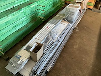 Partij gevelbekleding en/of gootafwerking flush (106x) - afbeelding 8 van  18