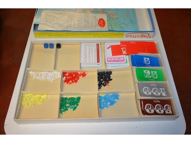 Partij gezelschapspellen - afbeelding 11 van  13