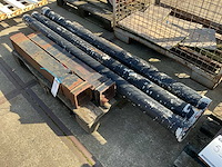 Partij gietijzer afvoer leidingen - afbeelding 1 van  2