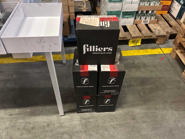 Partij gin en vodka - afbeelding 1 van  2