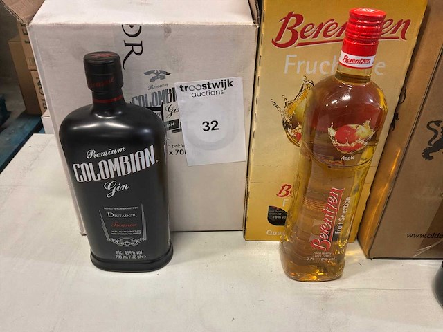 Partij gin, rum en aperitieven - afbeelding 2 van  3
