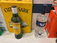 Partij gin, rum en jenever - afbeelding 3 van  4