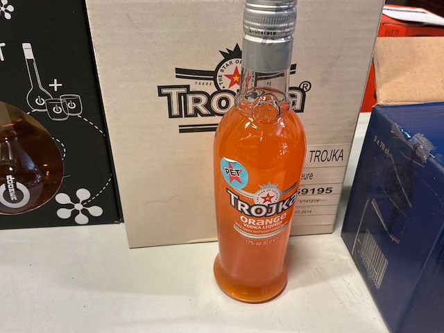 Partij gin, vodka, en aperitieven - afbeelding 4 van  6