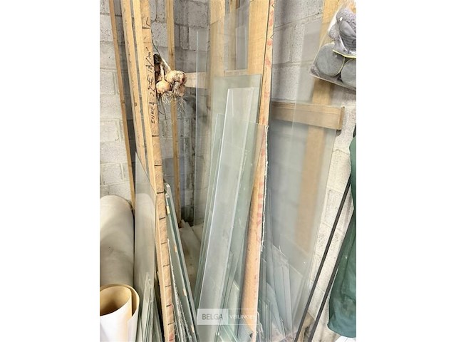 Partij glas en spiegelglas, div afmetingen - afbeelding 4 van  4