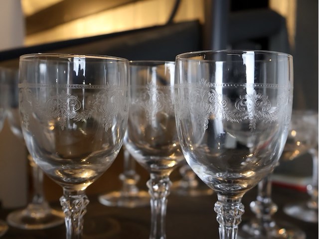 Partij glaswerk gegraveerd - afbeelding 5 van  6