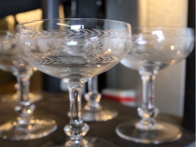 Partij glaswerk gegraveerd - afbeelding 6 van  6