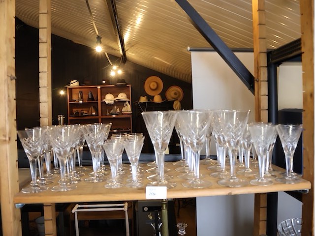 Partij glaswerk geslepen - afbeelding 1 van  4