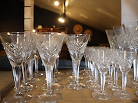 Partij glaswerk geslepen - afbeelding 2 van  4