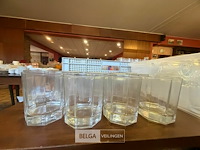 Partij glaswerk - afbeelding 1 van  5