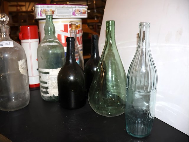 Partij glaswerk - afbeelding 2 van  3