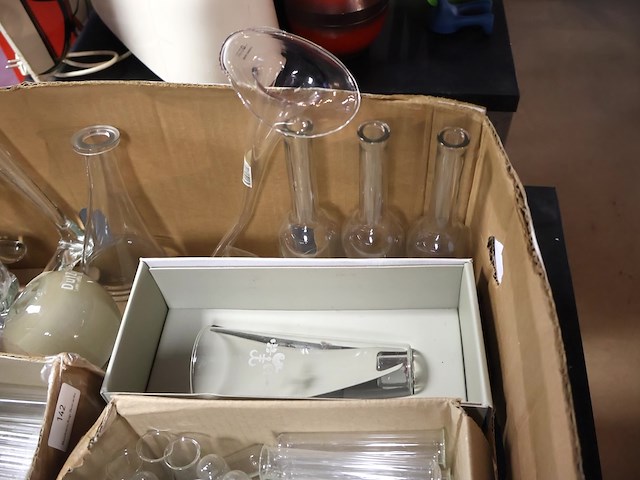 Partij glaswerk - afbeelding 4 van  6