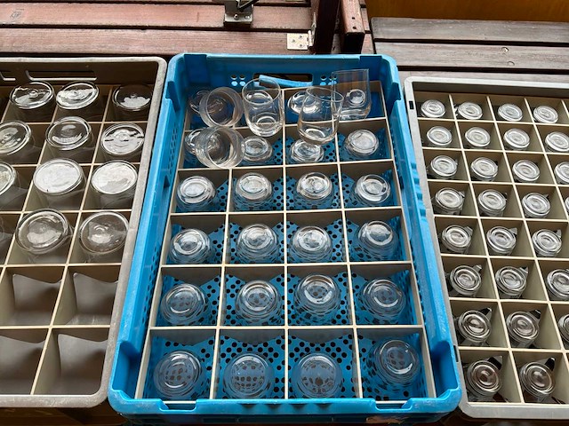 Partij glaswerk - afbeelding 26 van  27