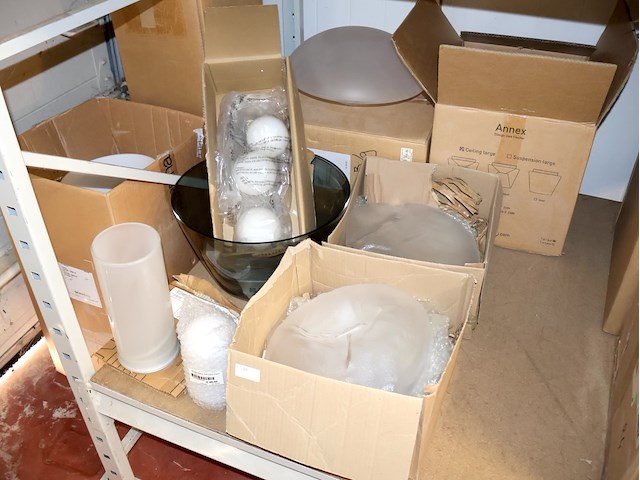 Partij glazen armaturen - afbeelding 2 van  7