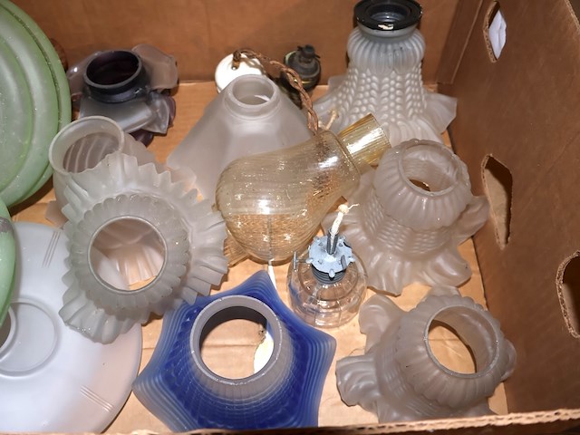 Partij glazen lampenkappen - afbeelding 8 van  9