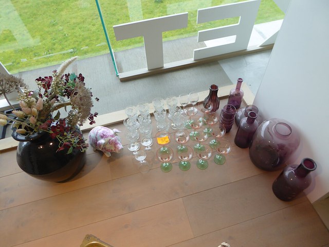Partij glazen/vazen - afbeelding 1 van  4