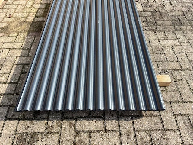 Partij golfplaat 2500x1120mm 36 stuks nieuw - afbeelding 1 van  1