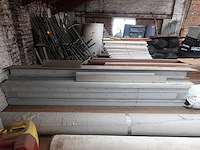 Partij goten - afbeelding 1 van  3