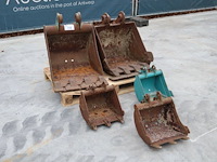 Partij graafbakken - afbeelding 1 van  1