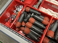 Partij grijper-, robot- en pneumatische componenten - afbeelding 5 van  200