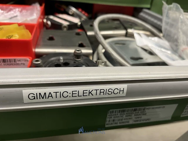 Partij grijper-, robot- en pneumatische componenten - afbeelding 45 van  200