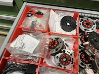 Partij grijper-, robot- en pneumatische componenten - afbeelding 47 van  200