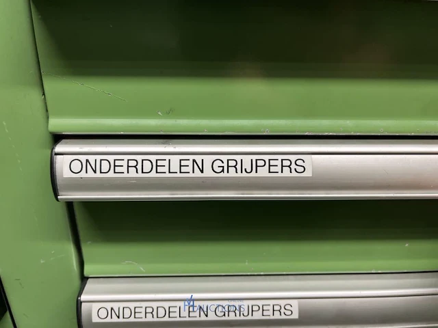 Partij grijper-, robot- en pneumatische componenten - afbeelding 125 van  200
