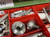 Partij grijper-, robot- en pneumatische componenten - afbeelding 141 van  200