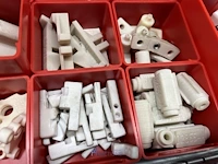 Partij grijper-, robot- en pneumatische componenten - afbeelding 148 van  200