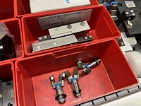 Partij grijper-, robot- en pneumatische componenten - afbeelding 166 van  200
