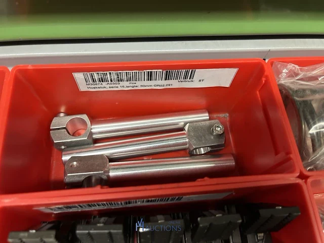 Partij grijper-, robot- en pneumatische componenten - afbeelding 182 van  200