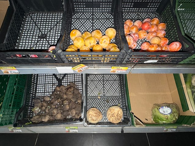 Partij groenten en fruit - afbeelding 7 van  34