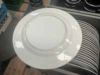 Partij grote ronde borden en mini casseroles - afbeelding 7 van  10