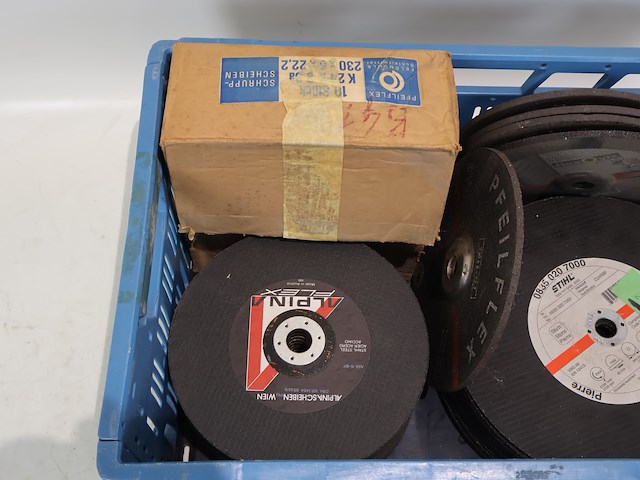 Partij grote slijpschijven - afbeelding 2 van  7