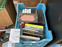 Partij gsm hoesjes circa 100 stuks - afbeelding 1 van  2