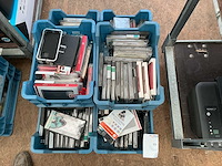 Partij gsm hoesjes circa 120 stuks - afbeelding 1 van  1