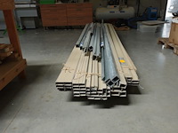 Partij gyproc studs + inhoud rek - afbeelding 6 van  6