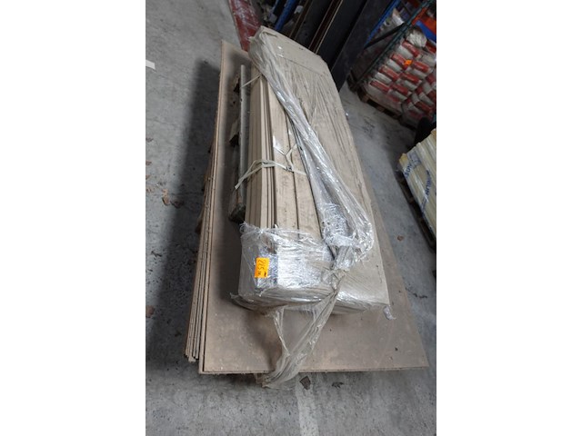 Partij gyproc - afbeelding 1 van  5