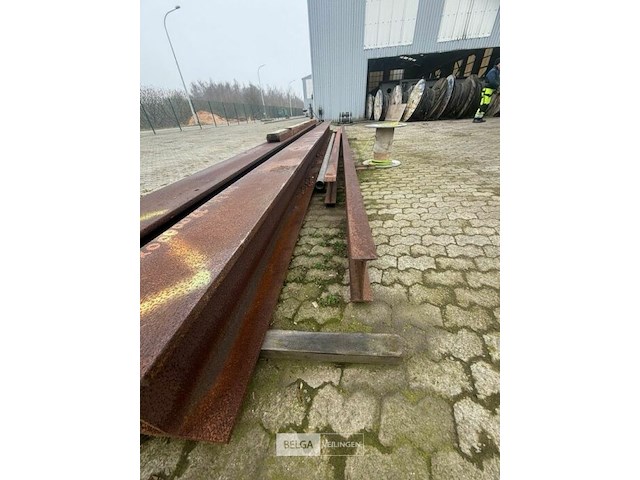 Partij h-profielbalken ±9m - afbeelding 3 van  6