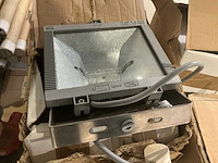 Partij halogeenlampen - afbeelding 3 van  3