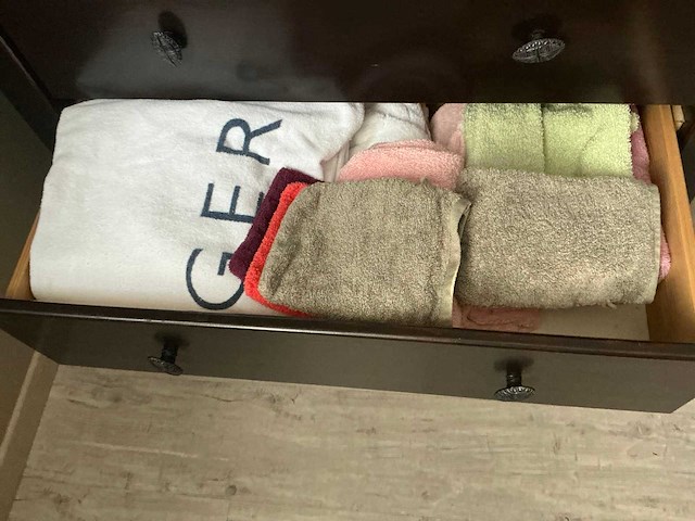 Partij handdoeken en toebehoren - afbeelding 3 van  4