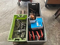 Partij handgereedschap en accu werklichten - afbeelding 1 van  5