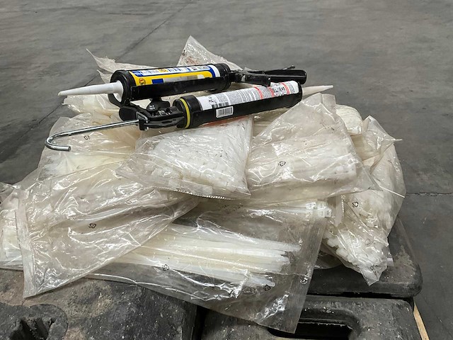 Partij handgereedschap en diversen - afbeelding 12 van  16