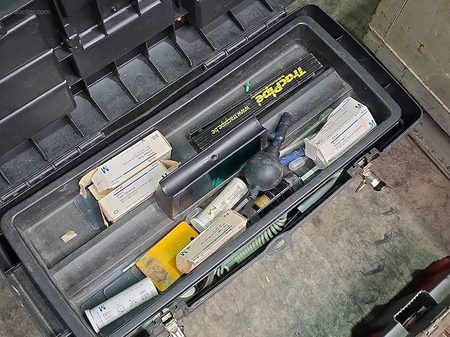 Partij handgereedschap en werkplaatsuitrusting... - afbeelding 8 van  12