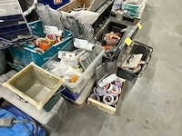 Partij handgereedschap, klemtangen, spanbanden en kleine bouwbenodigdheden - afbeelding 11 van  11