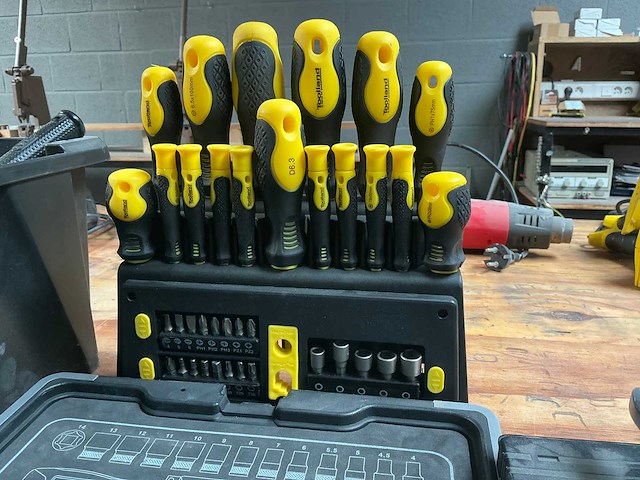 Partij handgereedschap - afbeelding 4 van  7