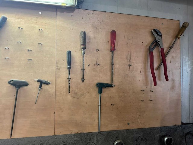 Partij handgereedschap - afbeelding 12 van  12