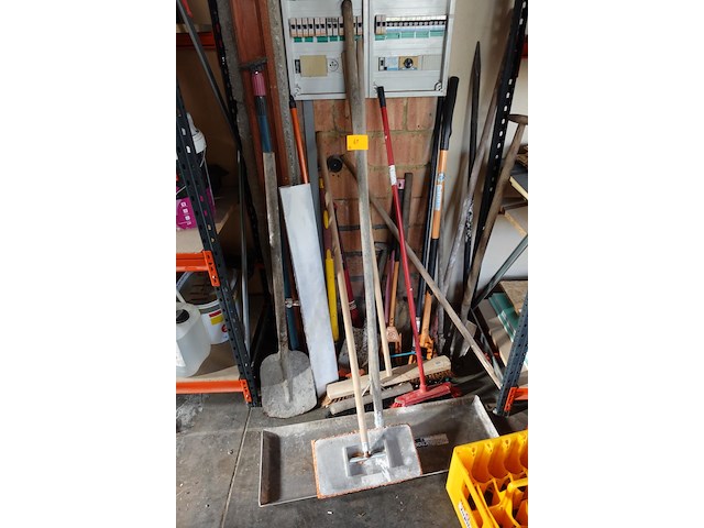 Partij handgereedschap - afbeelding 1 van  7