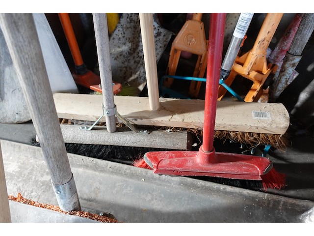 Partij handgereedschap - afbeelding 3 van  7