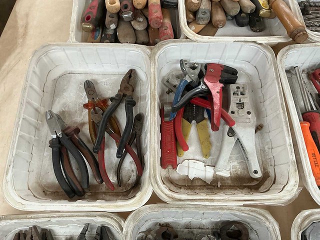 Partij handgereedschap - afbeelding 16 van  18